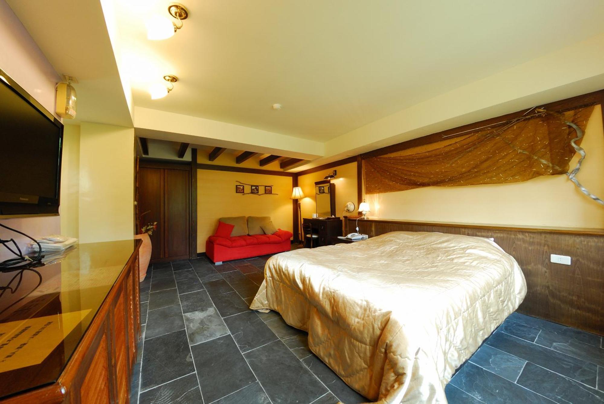 Shinmingshan Holiday Inn Lugu Buitenkant foto