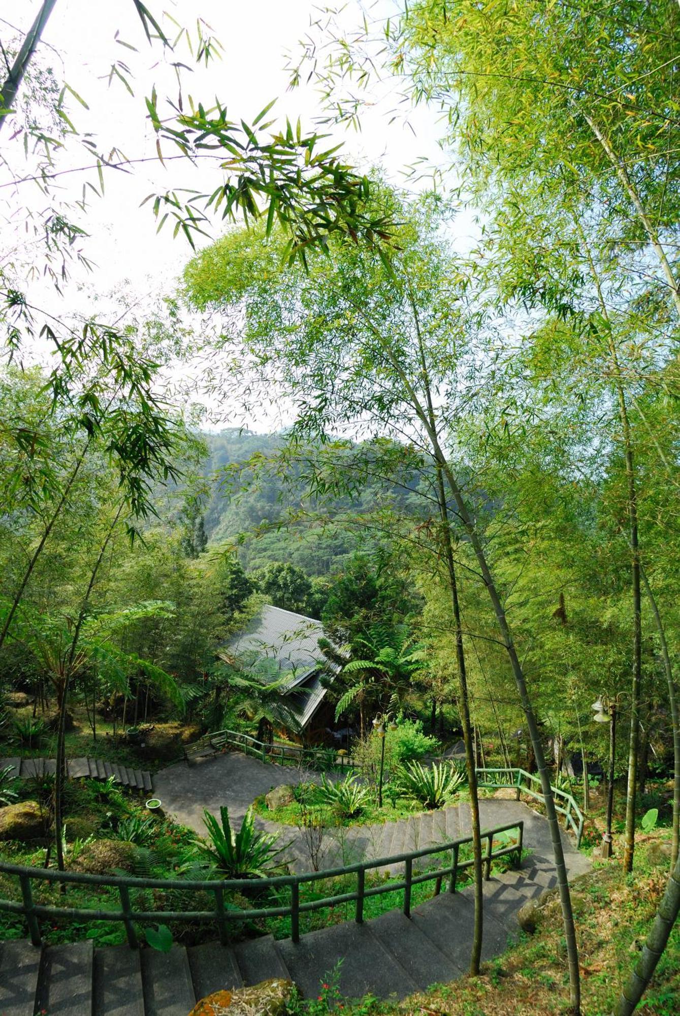 Shinmingshan Holiday Inn Lugu Buitenkant foto